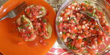 рыба запеченная, картошечка и соус сальса