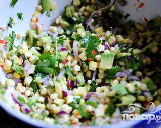 Сальса из свежей кукурузы и авокадо