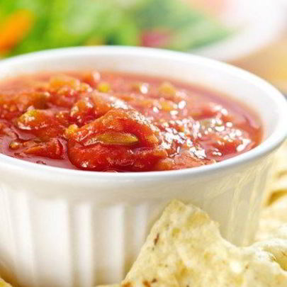 Сальса из жареной кукурузы, зеленых чили и кинзы