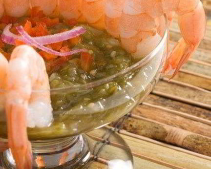 Зеленая сальса из томатилло и авокадо