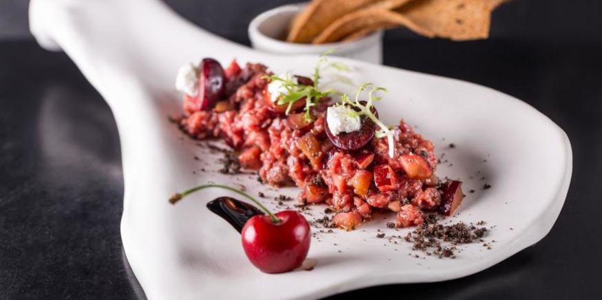 Рецепт тартара из говядины с черешней