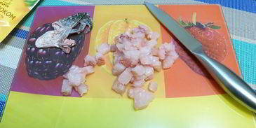 тартар из муксуна с брусничным соусом