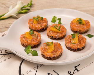 Тартар из семги с апельсином