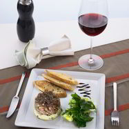 Рецепт Тартара из тунца с авокадо и помидорами черри