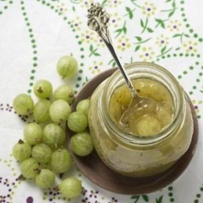 Соус Ткемали из крыжовника