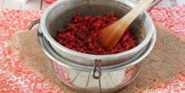 соус ткемали из смородины