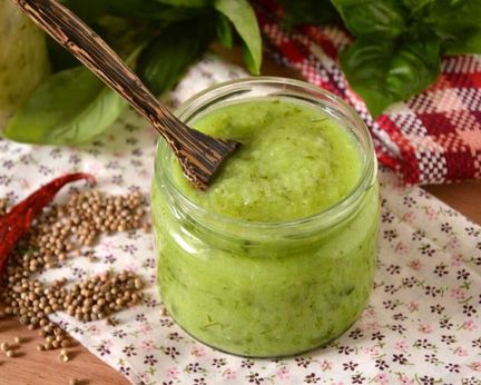 Соус Ткемали из зеленой сливы для шашлыка