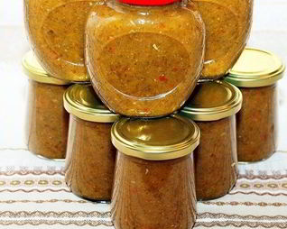 Соус Ткемали с аджикой