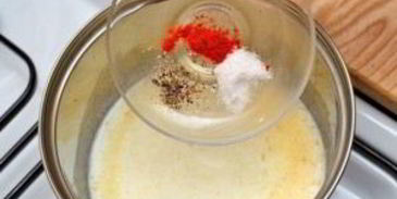 молочно-сырный соус