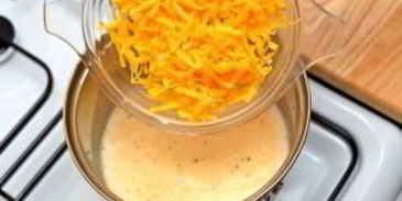 молочно-сырный соус