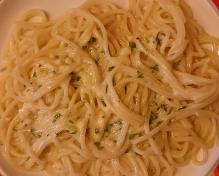 Сливочно-сырный соус с мускатным орехом для пасты