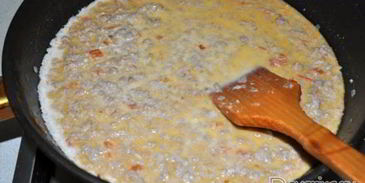 сырный соус с фаршем к пасте