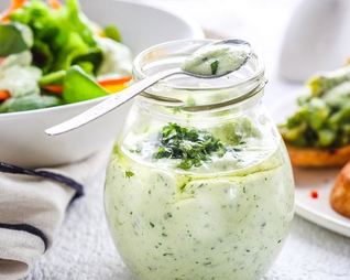 Сырный соус с зеленью