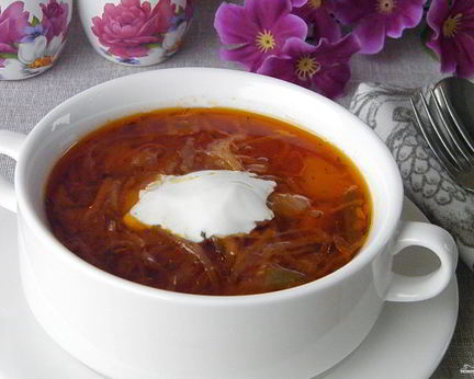 Борщ с кислой капустой