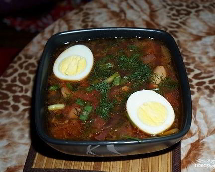 Борщ со щавелем и свеклой