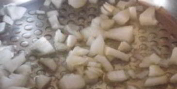 борщ со щавелем и свеклой