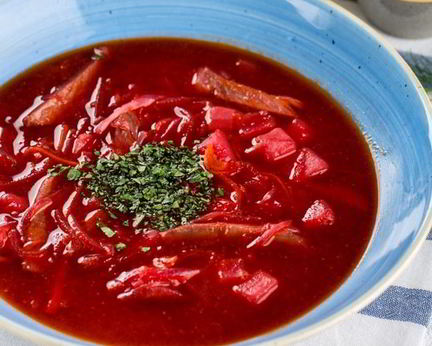 Холодный борщ с говядиной