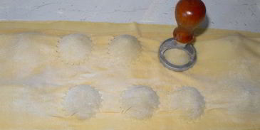 анолини в бульоне по-пьячентски