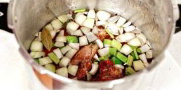 бульон из индейки с овощами