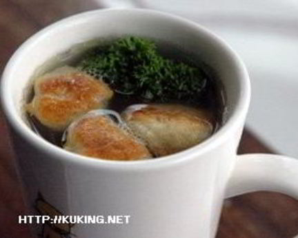 Бульон куриный с клецками a la solferino