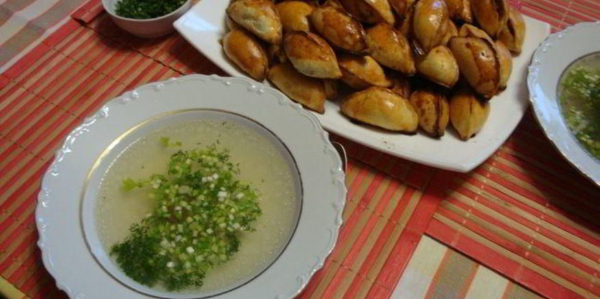 Рецепт бульона с пирожочками