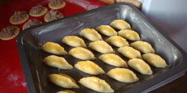 бульон с пирожочками