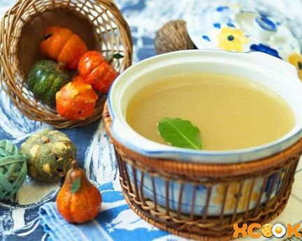 Мясной бульон, а в частности, бульон из телятины