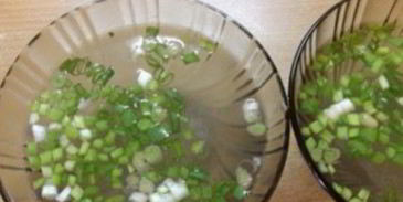 пельмени с бульоном