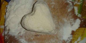 пельмени в горшочках с печенью и бульоном