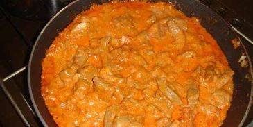 пельмени в горшочках с печенью и бульоном