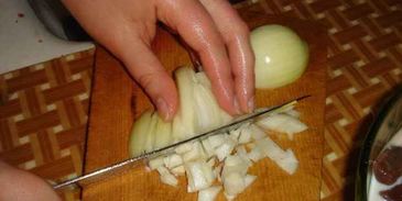 пельмени в горшочках с печенью и бульоном