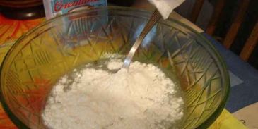 пельмени в горшочках с печенью и бульоном