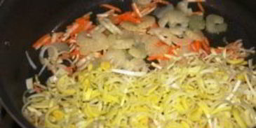 простой суп на мясном бульоне