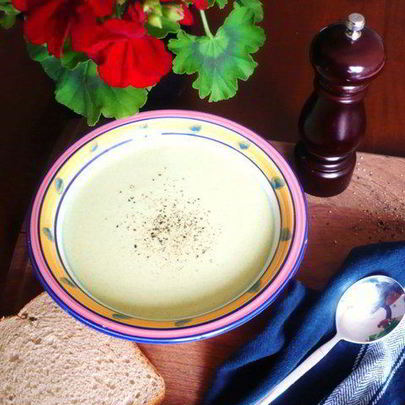 Суп на курином бульоне и картофеле