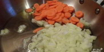 суп с фрикадельками на курином бульоне