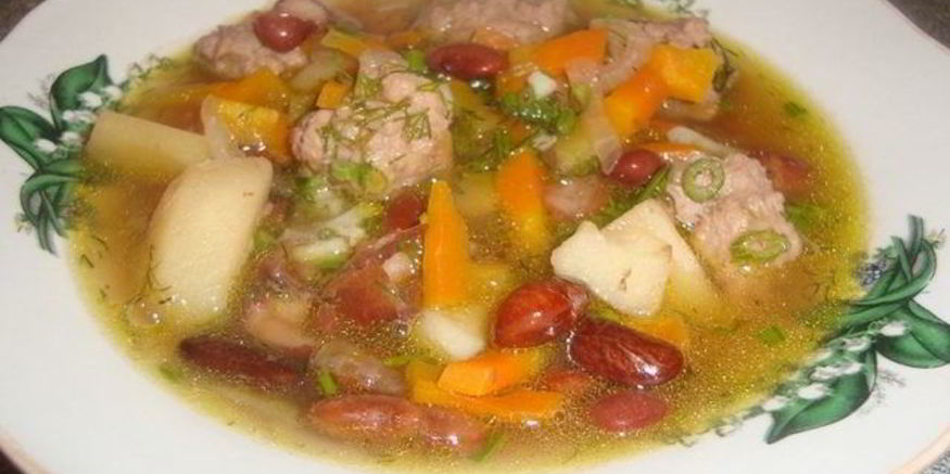 Рецепт фасолевого супа с фрикадельками