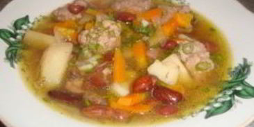 фасолевый суп с фрикадельками