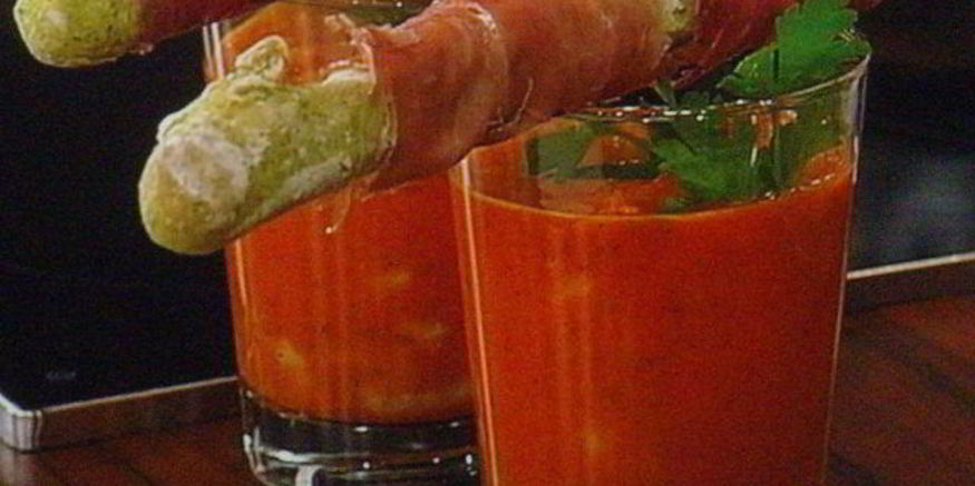 Рецепт гаспачо из паприки с домашними гриссини