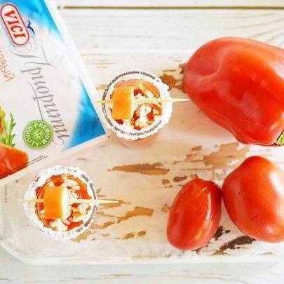 Гаспачо с крабовыми палочками