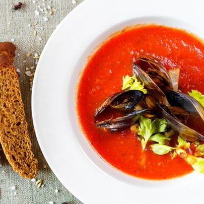 Гаспачо с мидиями