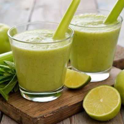 Гаспачо с яблоком