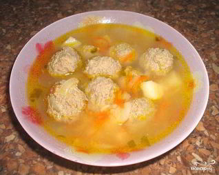 Гороховый суп с фрикадельками