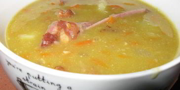гороховый суп с копченой грудинкой
