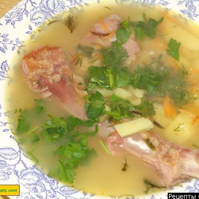 Гороховый суп с копченостями классический