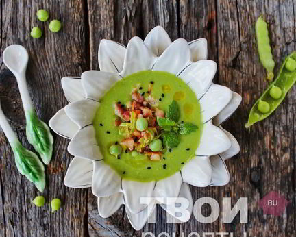 Гороховый суп с копченостями