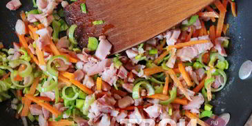 гороховый суп с копченостями