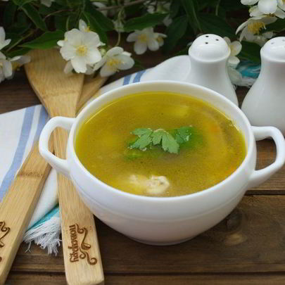 Гороховый суп с куриными крыльями