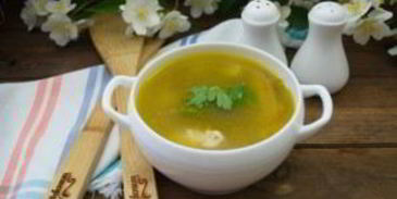 гороховый суп с куриными крыльями