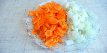 гороховый суп с тушенкой