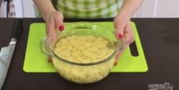 очень вкусный гороховый суп с копчеными ребрышками